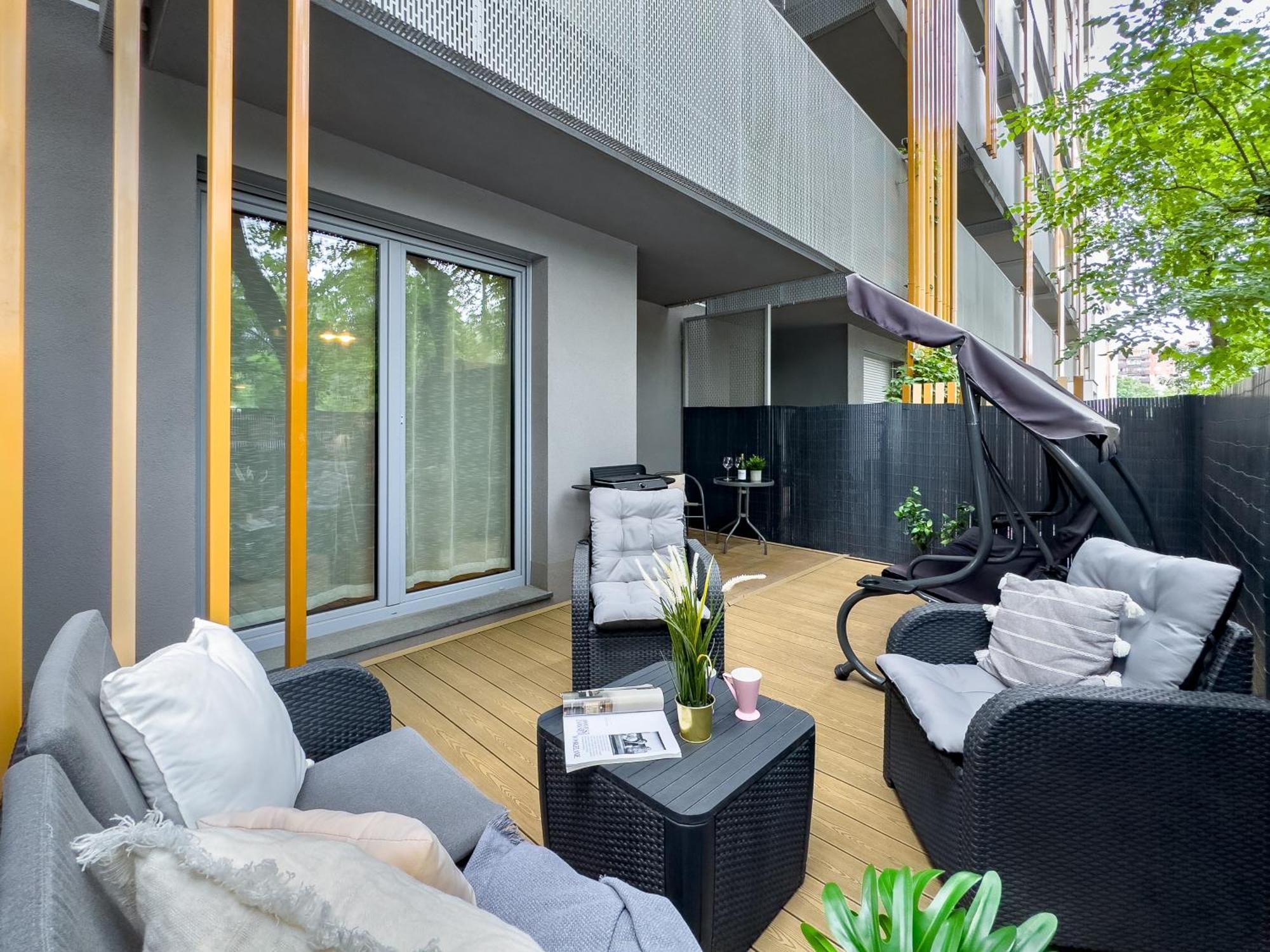 Apartament Z Duzym Tarasem W Centrum Krakowa Ngoại thất bức ảnh